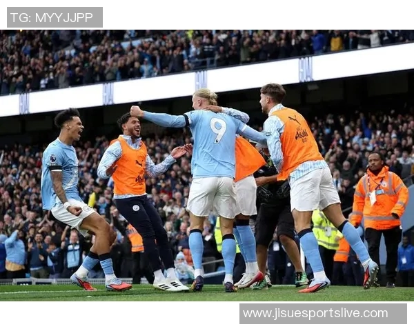 国王杯精彩对决那不勒斯以3-0战胜曼城战术解析引发全场热议