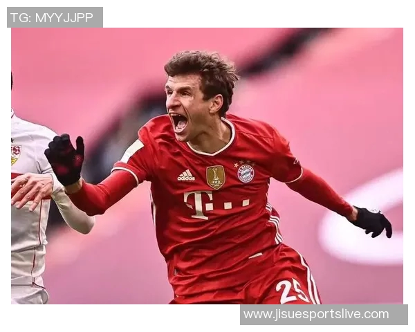 英超激战：拜仁3-0战胜AC米兰点球大战瞬间点燃全场激情