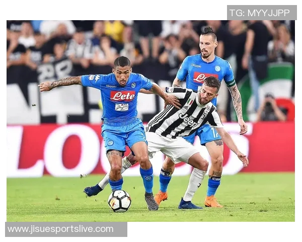 那不勒斯在足总杯中以3-0战胜尤文图斯补时进球引发全场狂欢 那不勒斯在足总杯中以3-0战胜尤文图斯补时进球引发全场狂欢