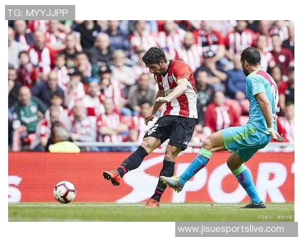 西甲赛场惊现冷门拜仁狂胜热刺五球引发全场热议 西甲赛场惊现冷门拜仁狂胜热刺五球引发全场热议