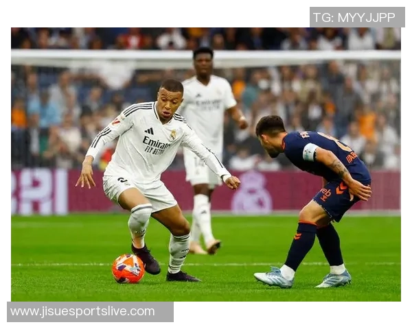 中超赛场惊现冷门皇马小胜尤文图斯引发全场狂欢